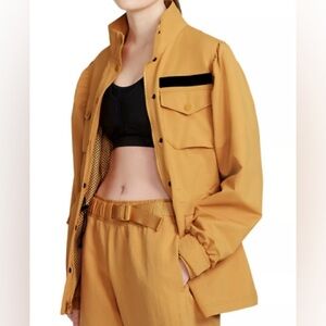 Nike Women's Sportswear Tech Buck Tan/Black Pack Jacket (DA2326-204), Size L